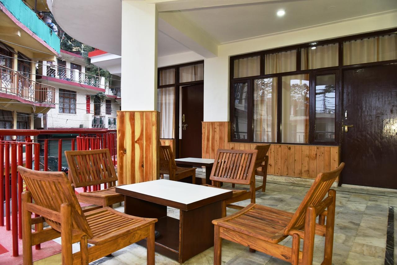 Hotel Akash - Luxury Hotel In Mcleodganj МакЛеод Ганж Екстериор снимка
