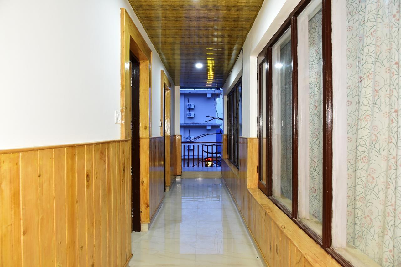 Hotel Akash - Luxury Hotel In Mcleodganj МакЛеод Ганж Екстериор снимка